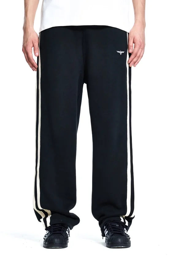 Gestreifte Jogginghose