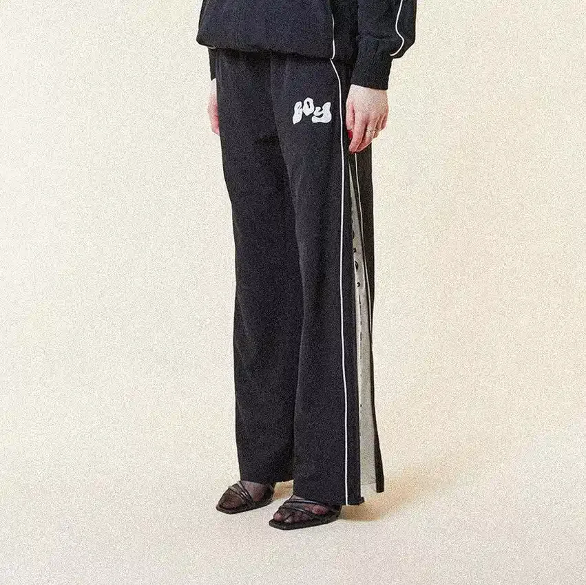 Past Present Future Boy Trainingshose