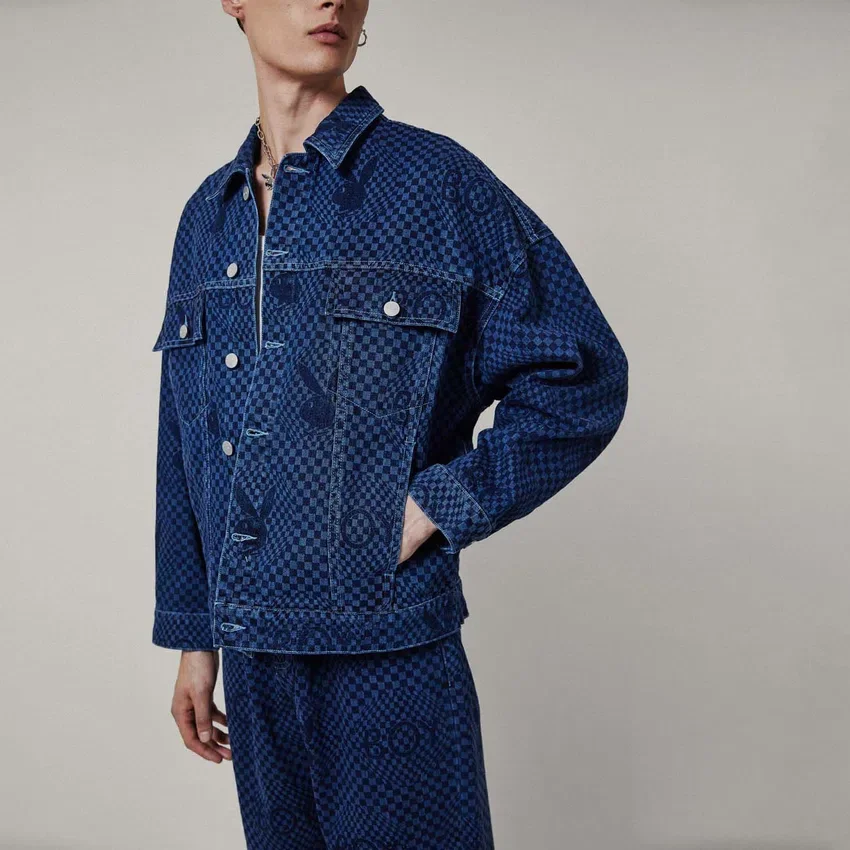 Playboy x BOY Denim-Jacke mit Schachbrettmuster