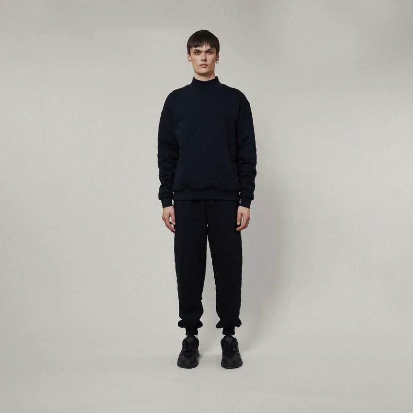 Playboy x BOY gestepptes Sweatshirt mit Stehkragen