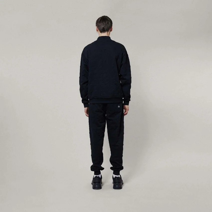 Playboy x BOY gestepptes Sweatshirt mit Stehkragen