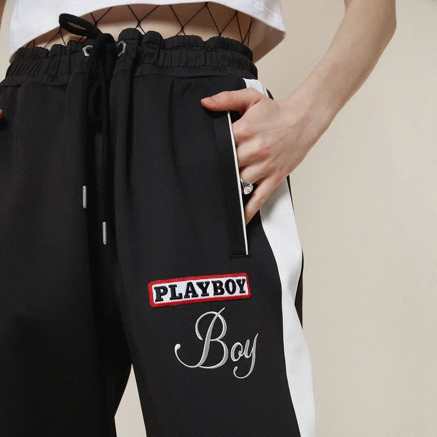 Playboy x BOY Jumbo Bunny Trainingshose
