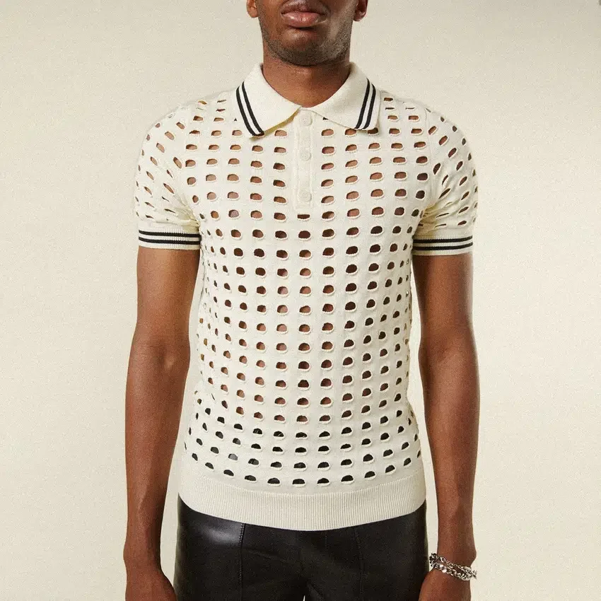 Polo-T-Shirt aus offenmaschigem Strick